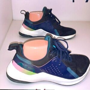 Nike Shoes Womens Sz 8 Air Max Bella TR 3 Low Sneakers Black Rainbow Sunset.